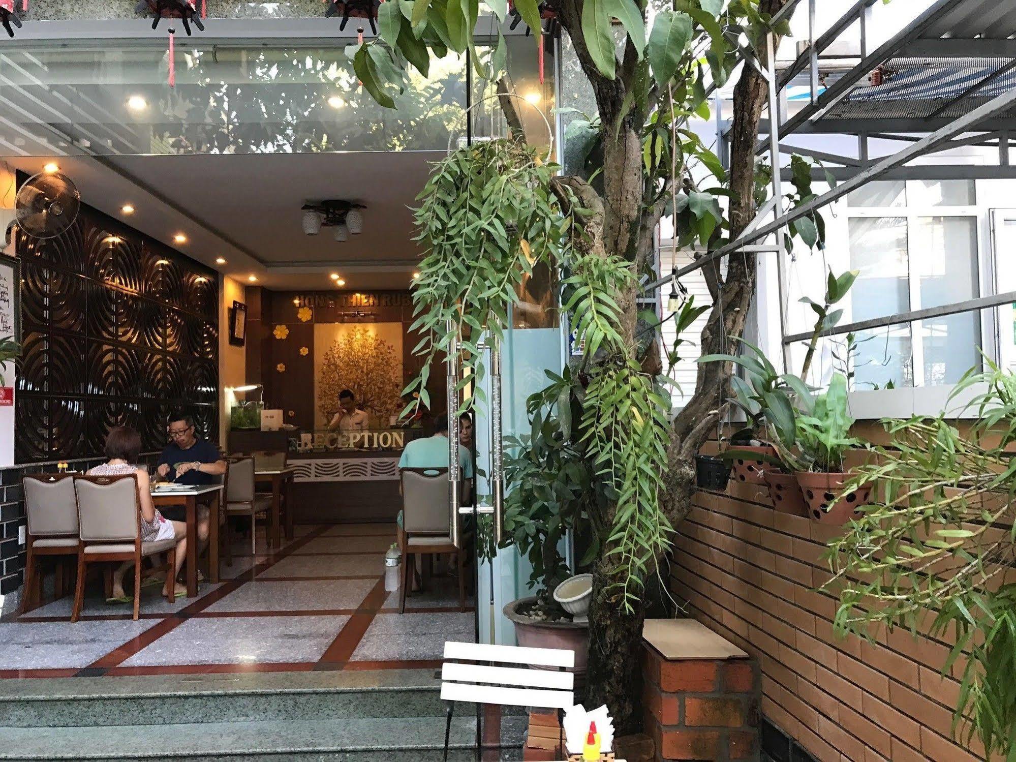 Hong Thien Ruby Hotel Hue Exterior foto