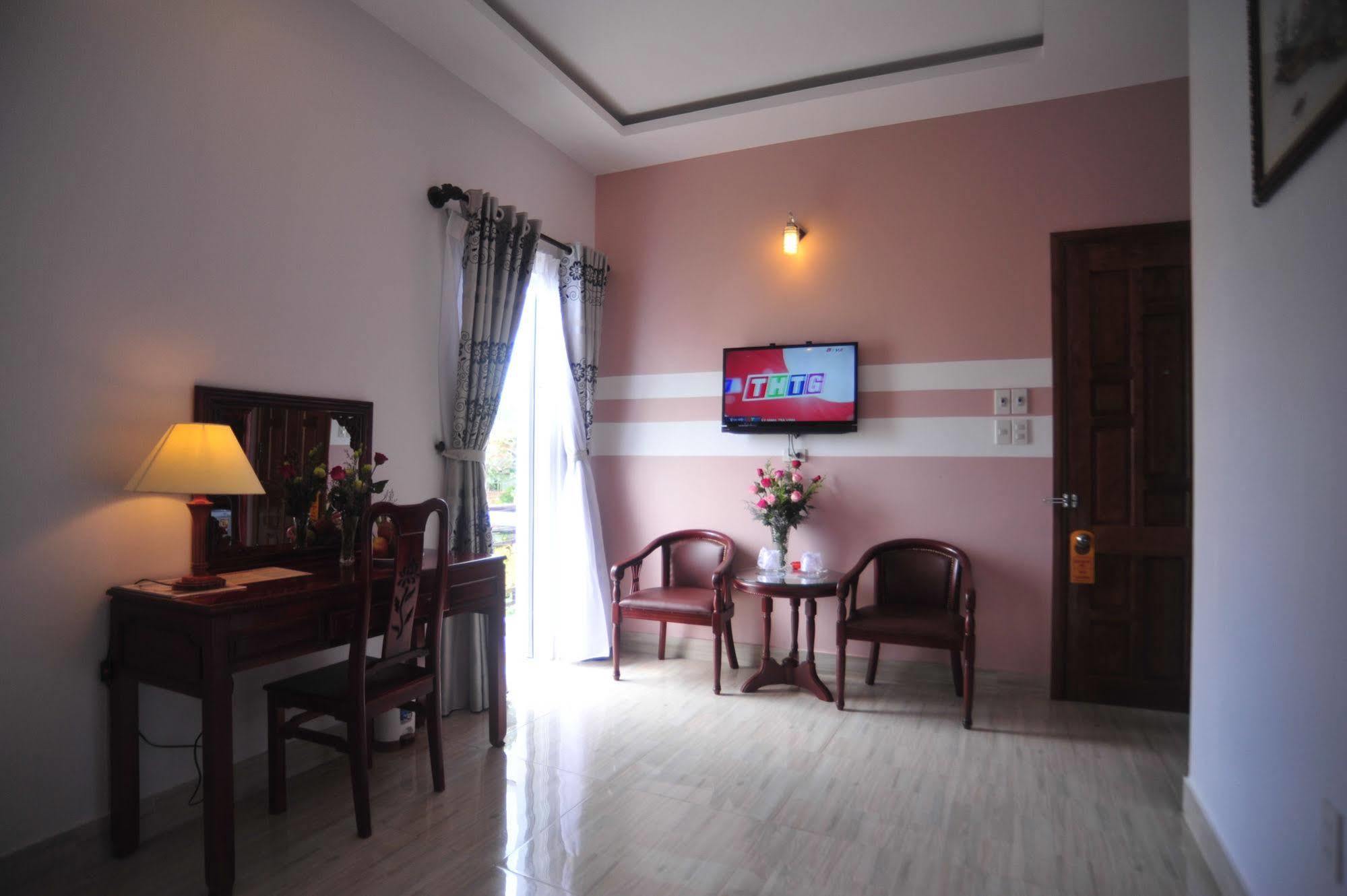 Hong Thien Ruby Hotel Hue Exterior foto
